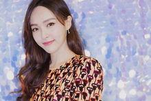 娱乐吃瓜酱26岁,26岁，揭秘娱乐圈背后的秘密与故事